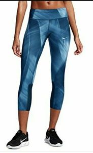 Nike Women's Dri-Fit Power Running Crop